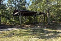 909 Sheridan Oliver Rd photo 4