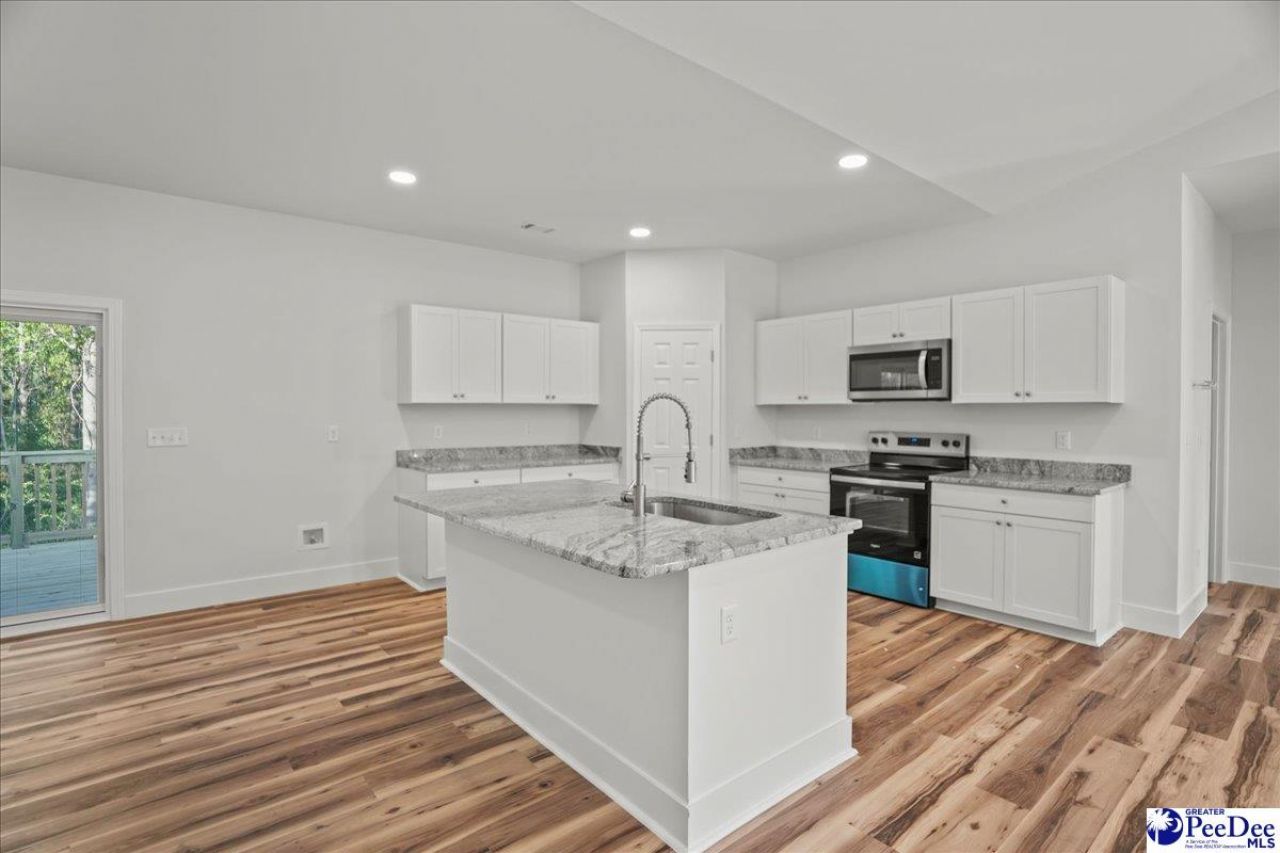 1012 Greenleaf Rd Photo 7