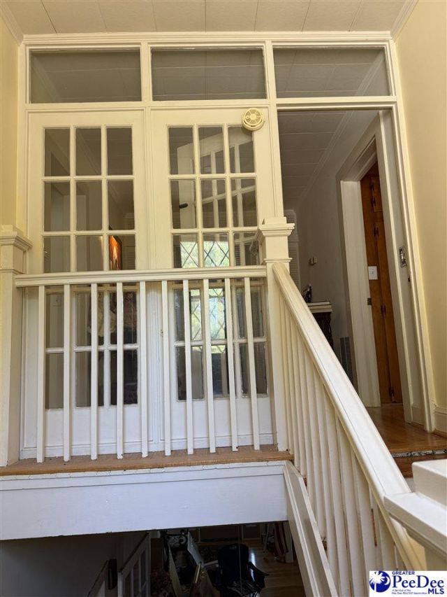 406 E Main St Photo 10