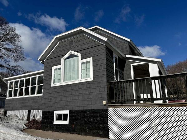 611 Sixth Street, Lake Linden, MI 49945