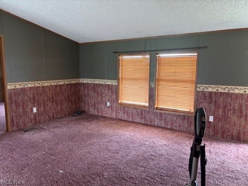 6462 Edie Hill Road, Uhrichsville, OH 44683 Photo 3