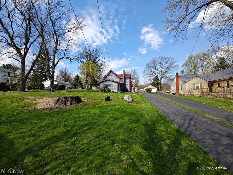 10875 Orrville Street NW, Massillon, OH 44647 Photo 4