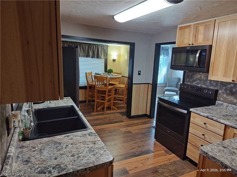 10875 Orrville Street NW, Massillon, OH 44647 Photo 5