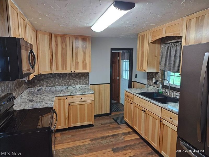 10875 Orrville Street NW, Massillon, OH 44647 Photo 6