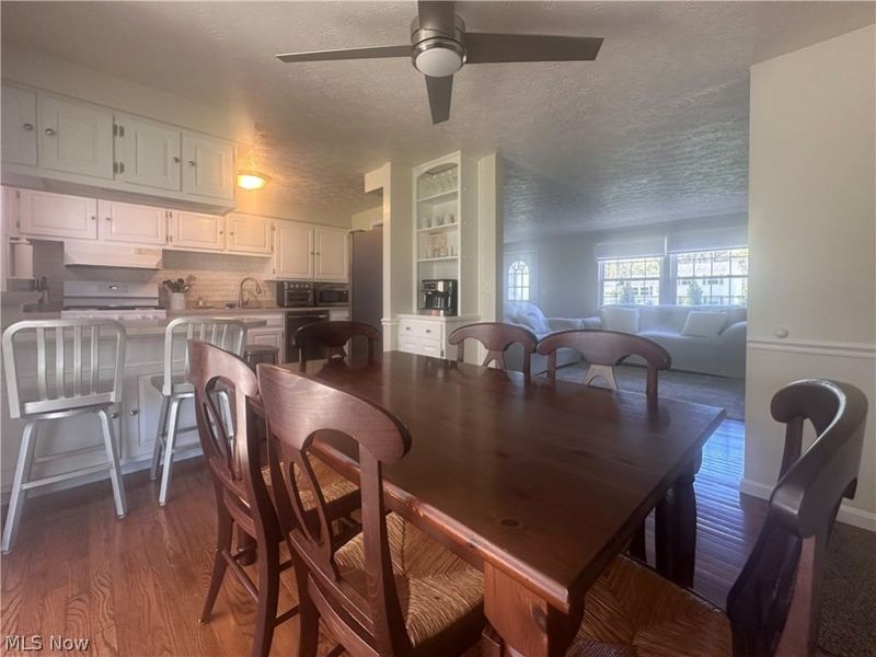 633 Laurelwood Drive SE, Warren, OH 44484 Photo 12