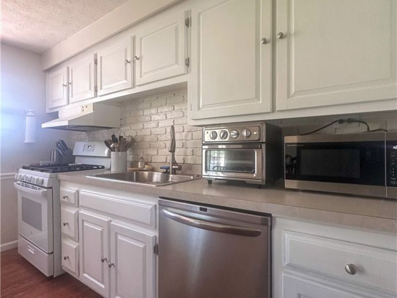 633 Laurelwood Drive SE, Warren, OH 44484 Photo 15