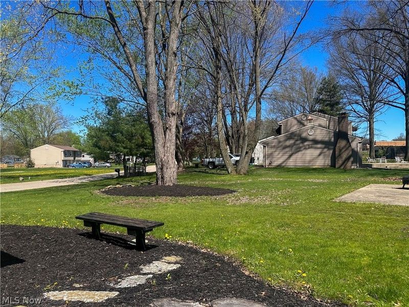 633 Laurelwood Drive SE, Warren, OH 44484 Photo 42