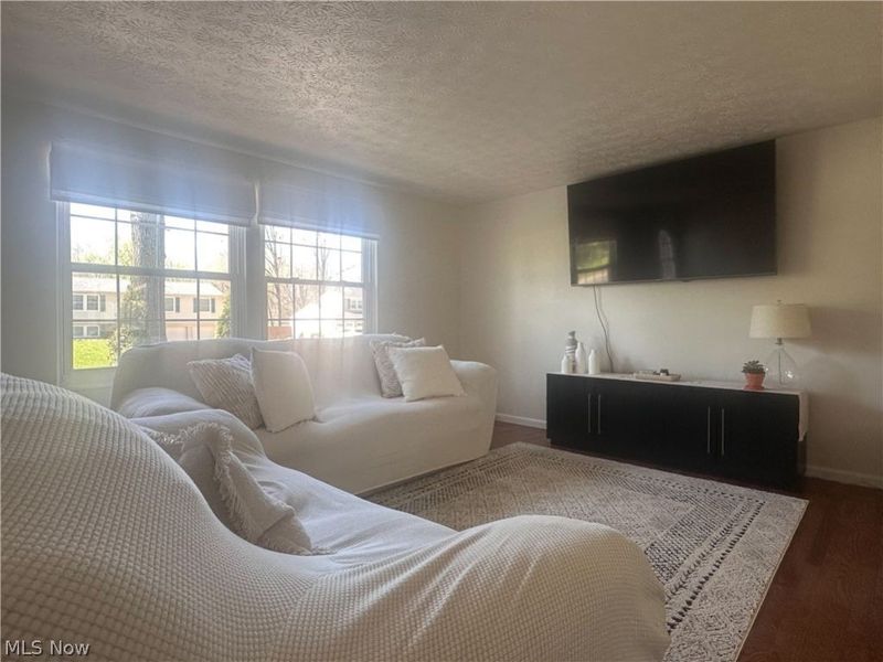 633 Laurelwood Drive SE, Warren, OH 44484 Photo 6