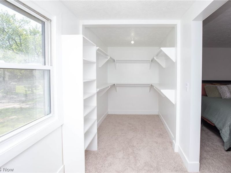 560 Mineola Avenue, Akron, OH 44320 Photo 11