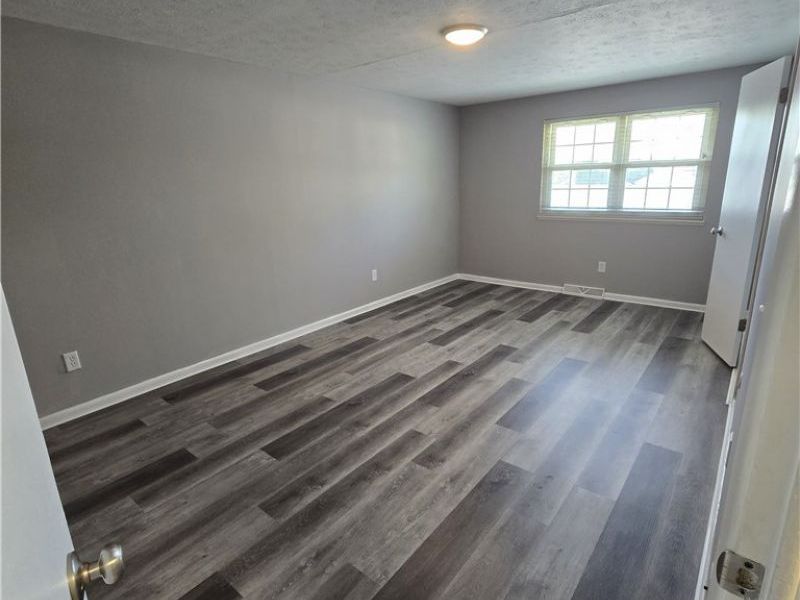 31603 N Marginal Road, Unit B, Willowick, OH 44095 Photo 17