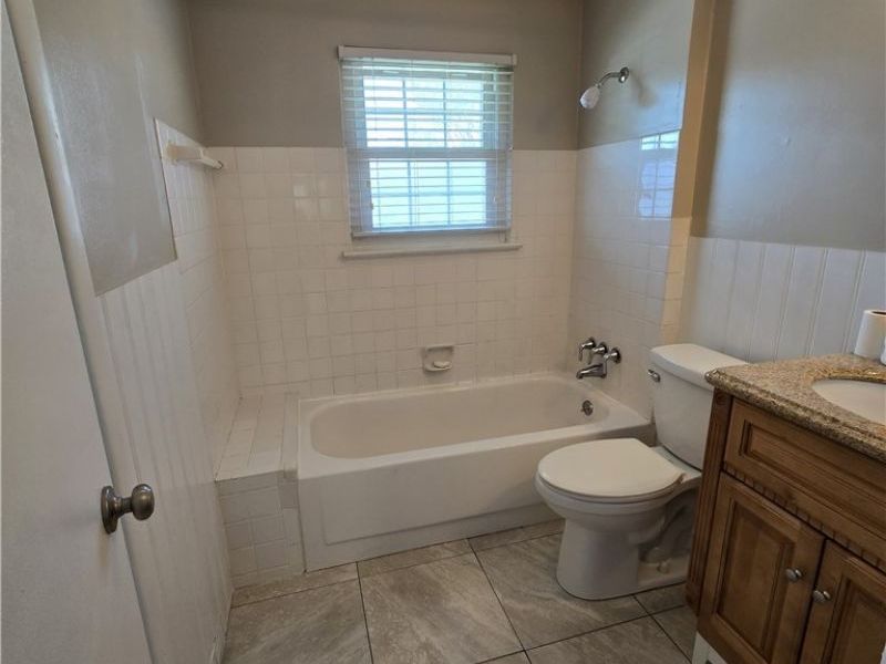 31603 N Marginal Road, Unit B, Willowick, OH 44095 Photo 21