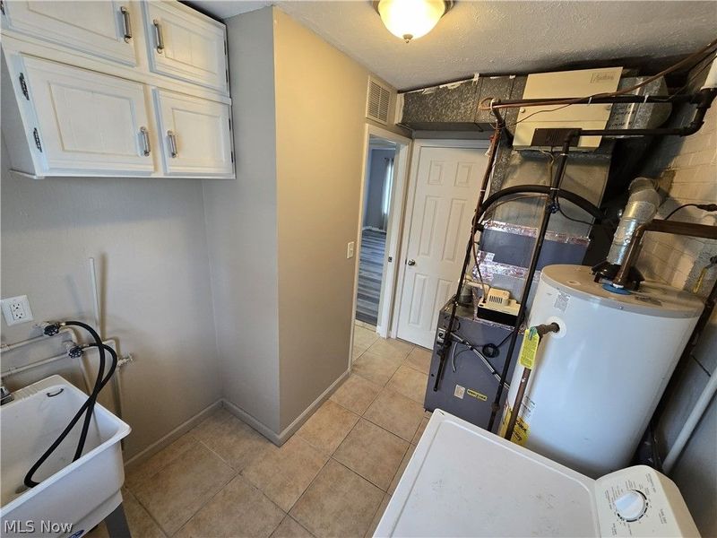 31603 N Marginal Road, Unit B, Willowick, OH 44095 Photo 25