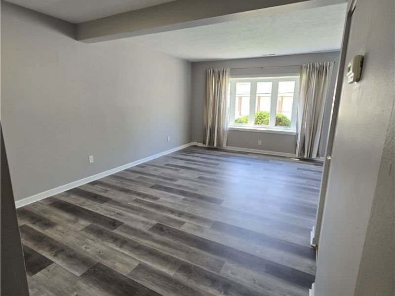 31603 N Marginal Road, Unit B, Willowick, OH 44095 Photo 8