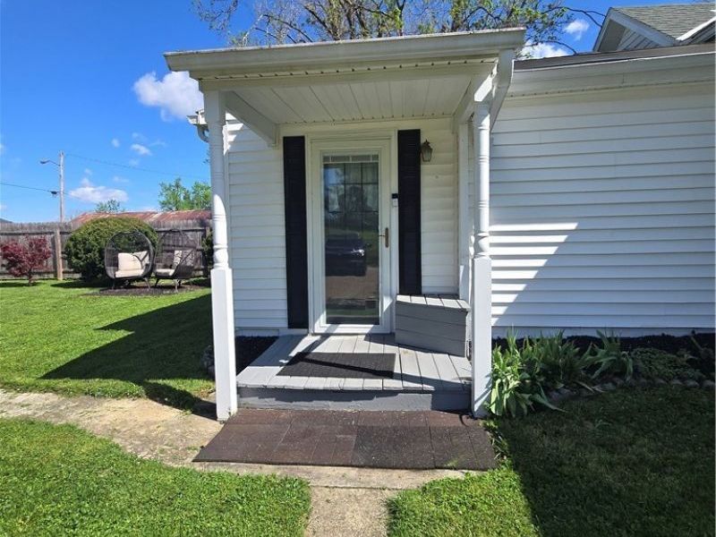 55 Hall Street , Roseville, OH 43777 Photo 11