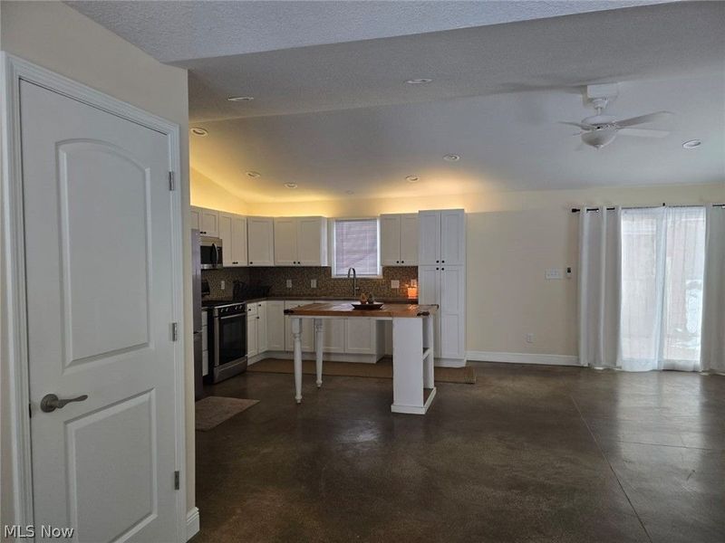 5799 N Park Avenue , Warren, OH 44481 Photo 17