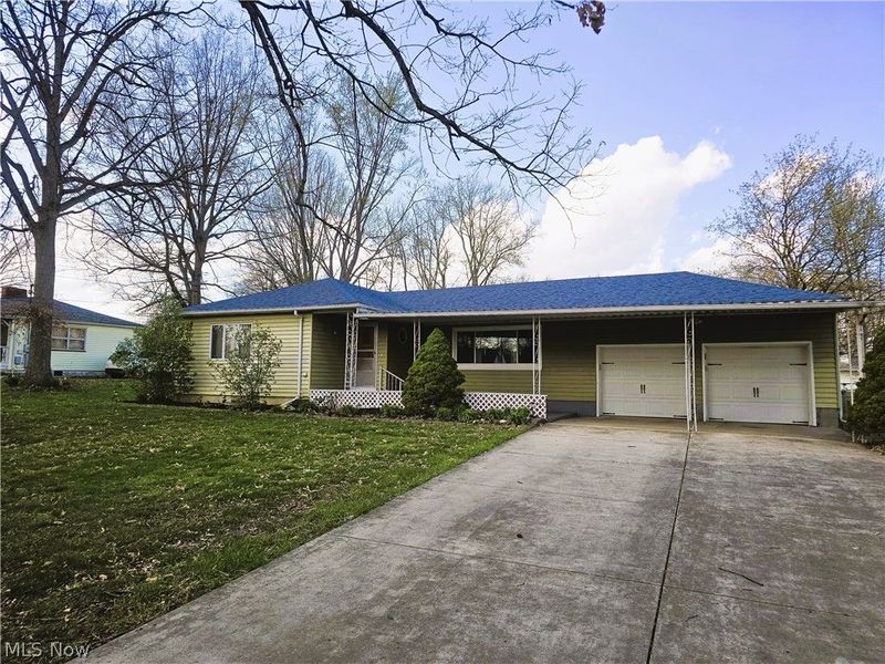 3839 Valacamp SE, Warren, OH 44484 Photo 1