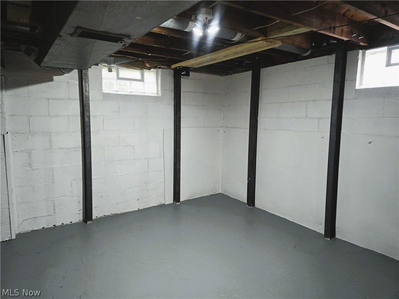 3839 Valacamp SE, Warren, OH 44484 Photo 21