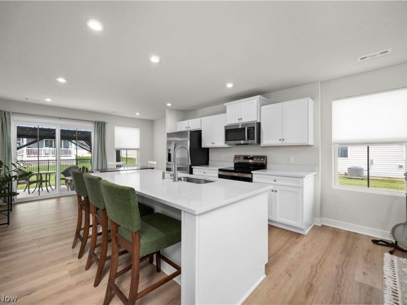 639 Apple Ridge Drive , Elyria, OH 44035 Photo 10