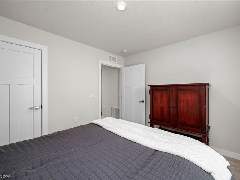 639 Apple Ridge Drive , Elyria, OH 44035 Photo 21