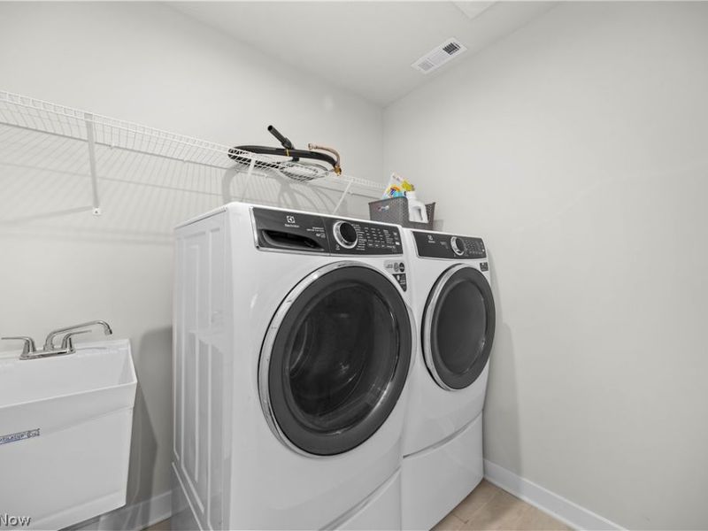 639 Apple Ridge Drive , Elyria, OH 44035 Photo 22