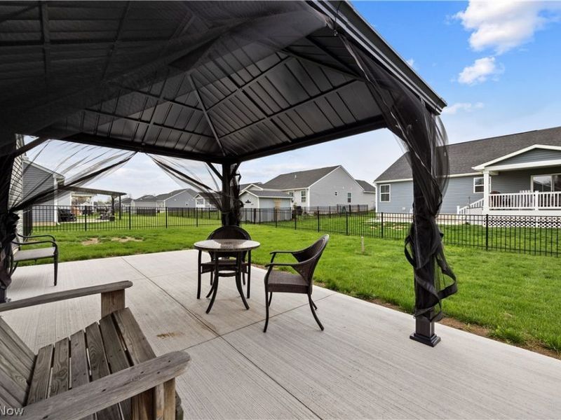 639 Apple Ridge Drive , Elyria, OH 44035 Photo 4