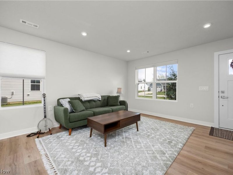 639 Apple Ridge Drive , Elyria, OH 44035 Photo 8