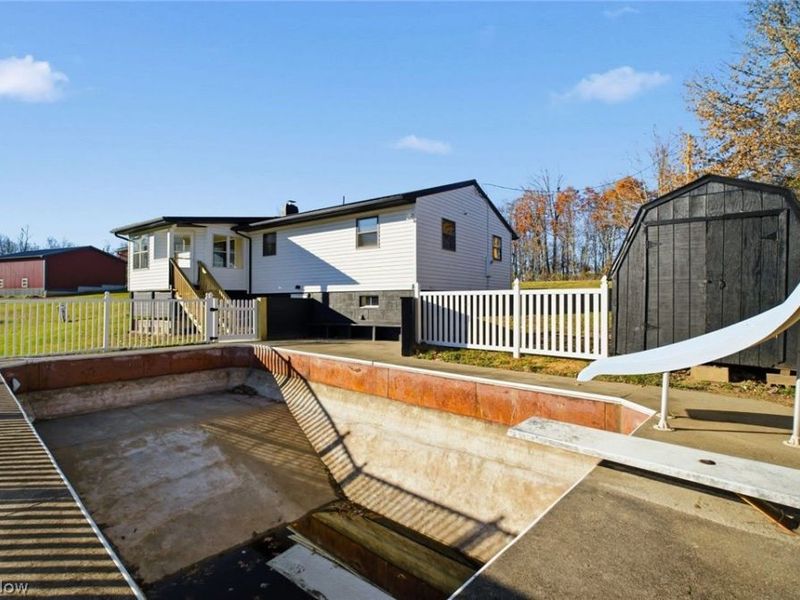 1747 E Airport Road NE, McConnelsville, OH 43756 Photo 6