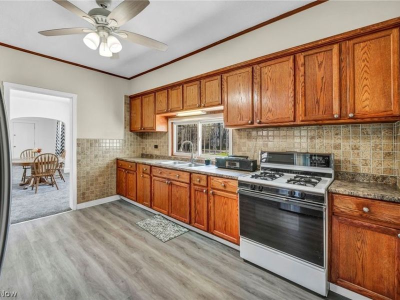 3488 W 52nd Street, Cleveland, OH 44102 Photo 5