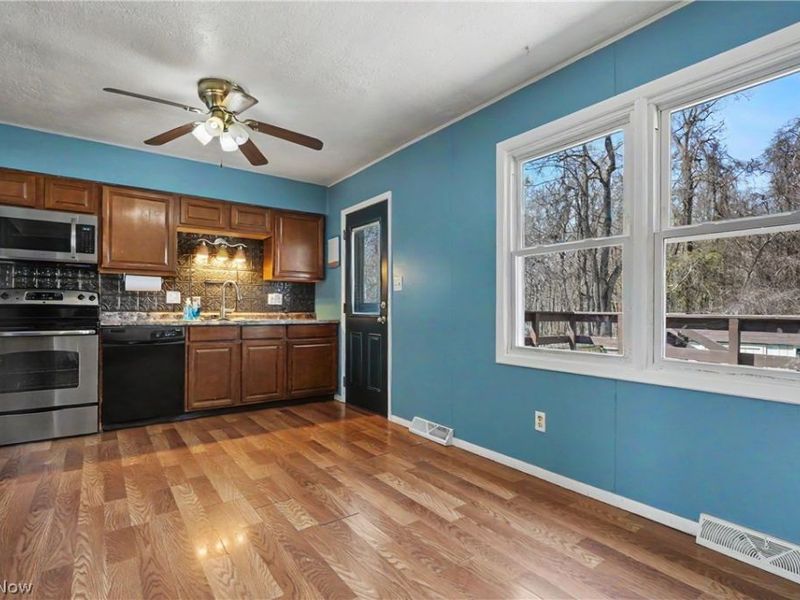 3781 Pelham Lane, Kent, OH 44240 Photo 7