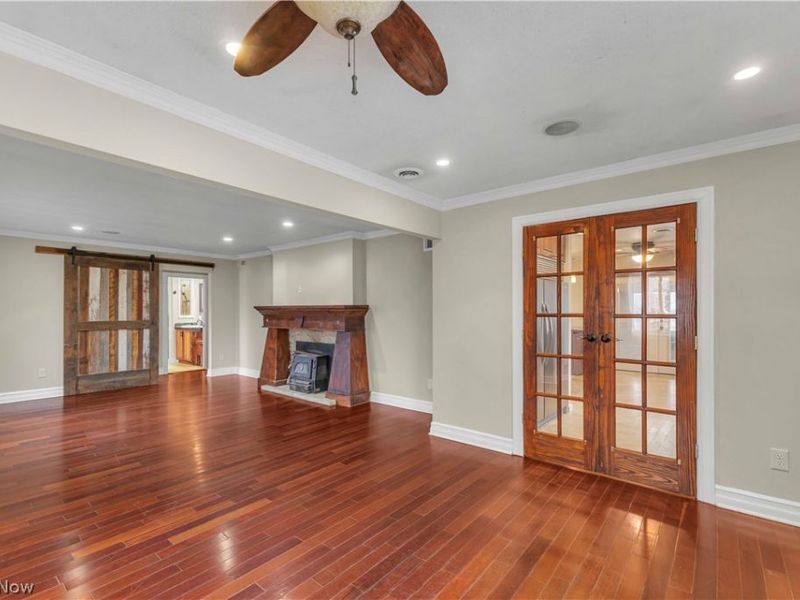 914 Garford Avenue , Elyria, OH 44035 Photo 7