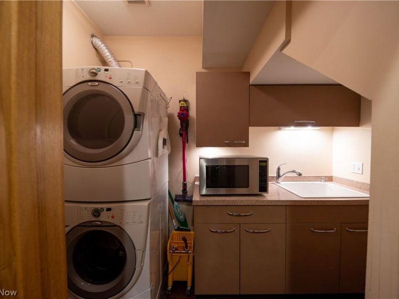 1237 Washington Avenue, Unit 1209, Cleveland, OH 44113 Photo 13