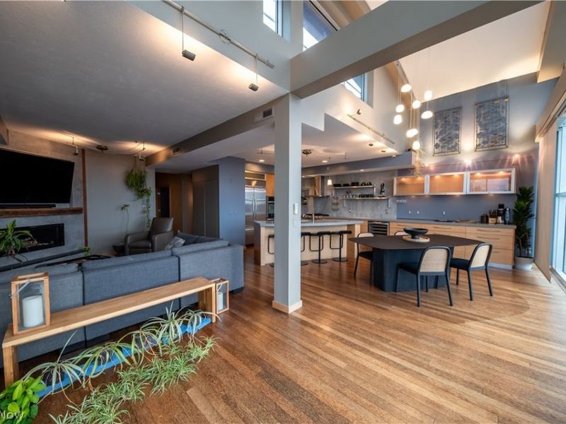 1237 Washington Avenue, Unit 1209, Cleveland, OH 44113 Photo 6