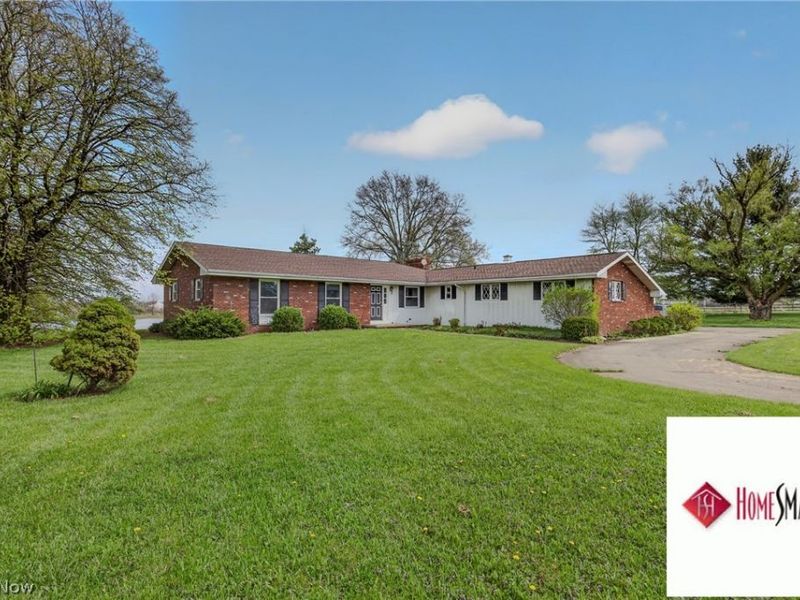 8675 W Smith Road, Medina, OH 44256 Photo 2