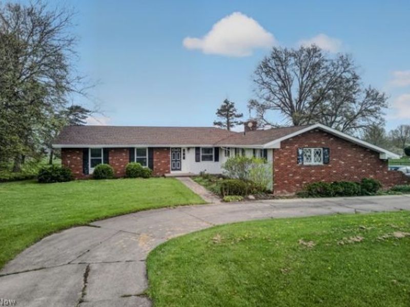 8675 W Smith Road, Medina, OH 44256 Photo 4