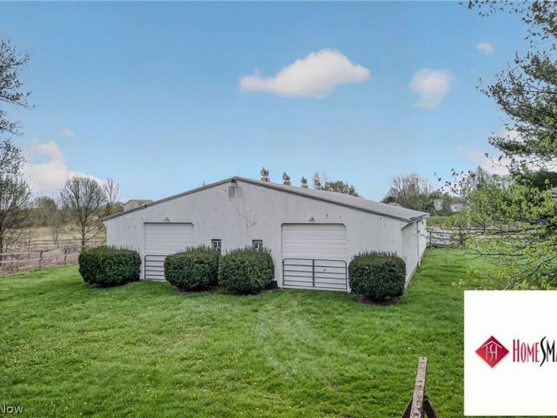 8675 W Smith Road, Medina, OH 44256 Photo 5