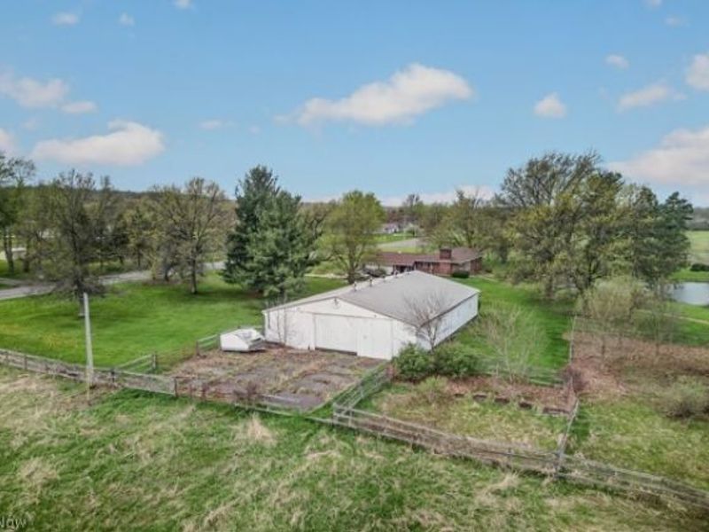 8675 W Smith Road, Medina, OH 44256 Photo 6