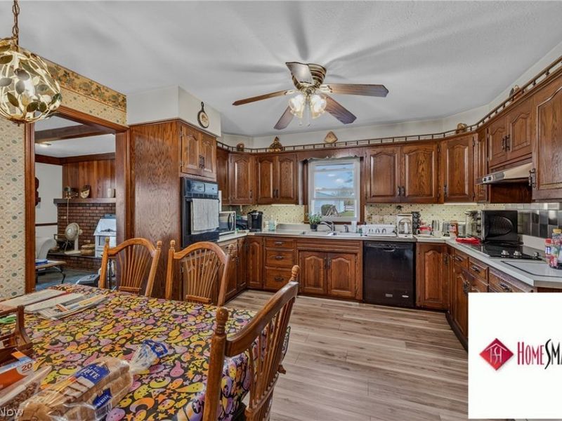 8675 W Smith Road, Medina, OH 44256 Photo 9