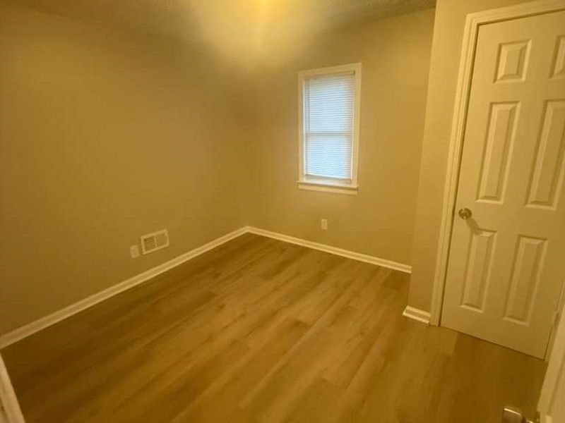 14713 Pepper Avenue, Cleveland, OH 44110 Photo 4