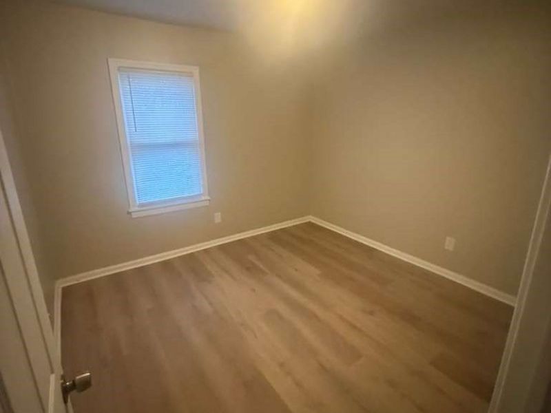 14713 Pepper Avenue, Cleveland, OH 44110 Photo 5