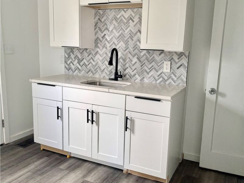 14119 Tuckahoe Avenue, Cleveland, OH 44111 Photo 10