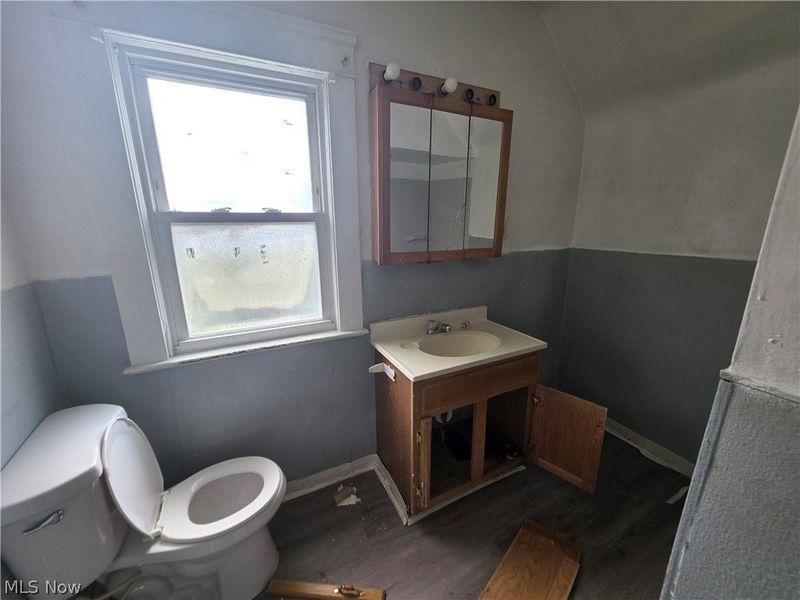 13116 Harvard Avenue, Cleveland, OH 44105 Photo 10