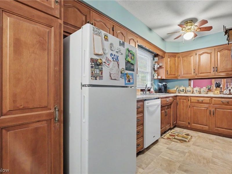 1210 Janet Avenue NW, North Canton, OH 44720 Photo 18