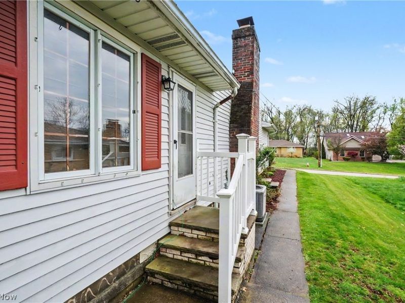 1210 Janet Avenue NW, North Canton, OH 44720 Photo 6