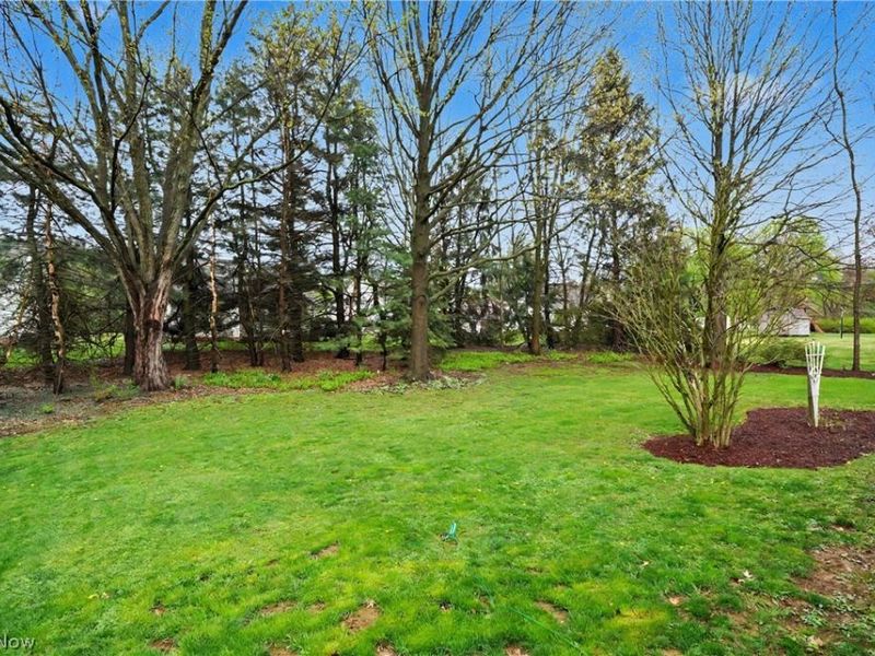 1210 Janet Avenue NW, North Canton, OH 44720 Photo 7