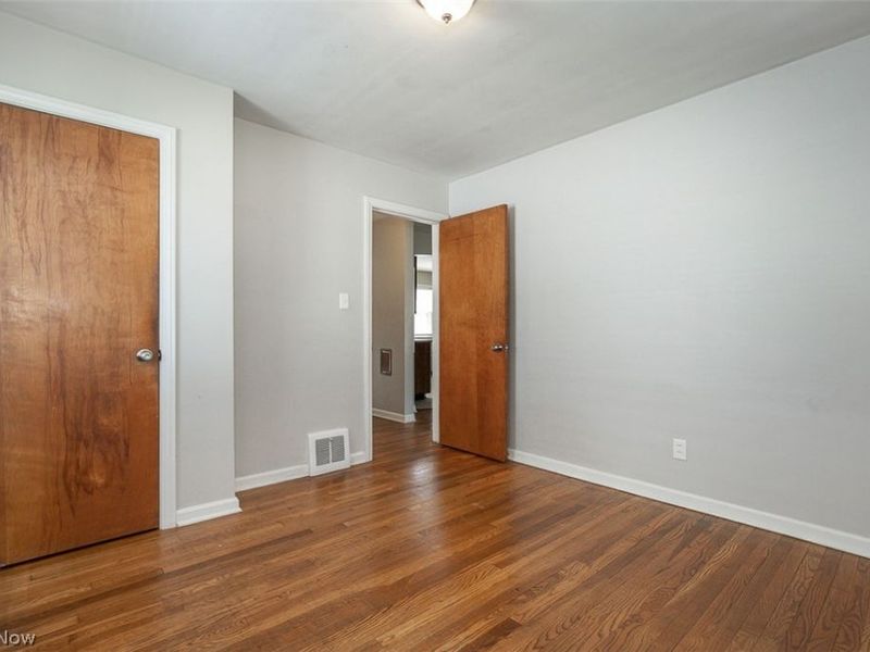 20770 Morris Avenue, Euclid, OH 44123 Photo 17