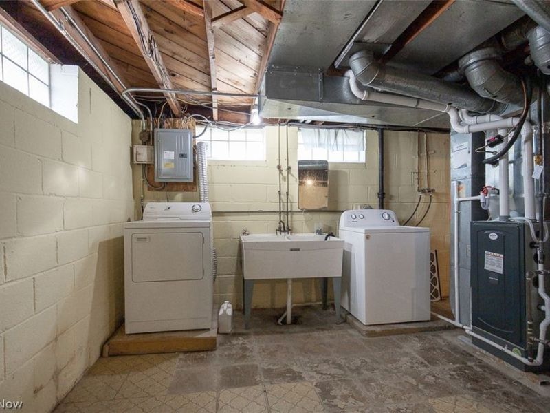 20770 Morris Avenue, Euclid, OH 44123 Photo 31