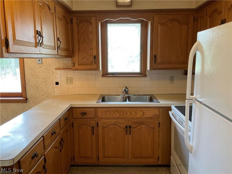 4257 Claridge Drive, Youngstown, OH 44511 Photo 8