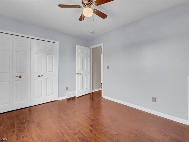 9561 Cyprus Lane, Olmsted Falls, OH 44138 Photo 17