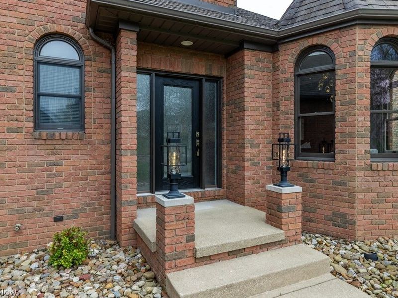 4864 Armandale Avenue NW, Canton, OH 44718 Photo 4