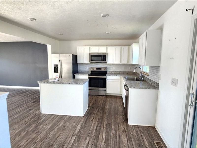 836 Sugarberry Court, Painesville Township, OH 44077 Photo 16